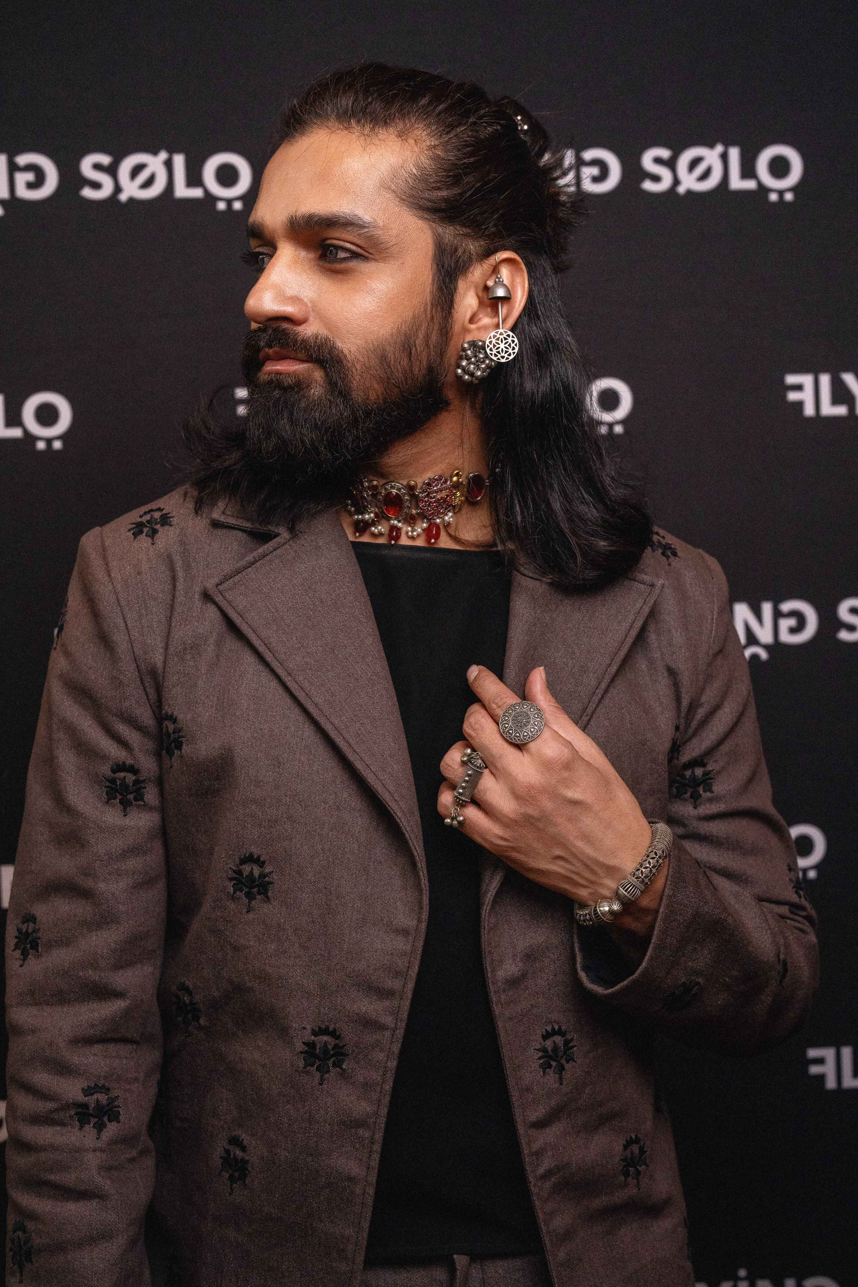 Mugal Embroidered Blazer